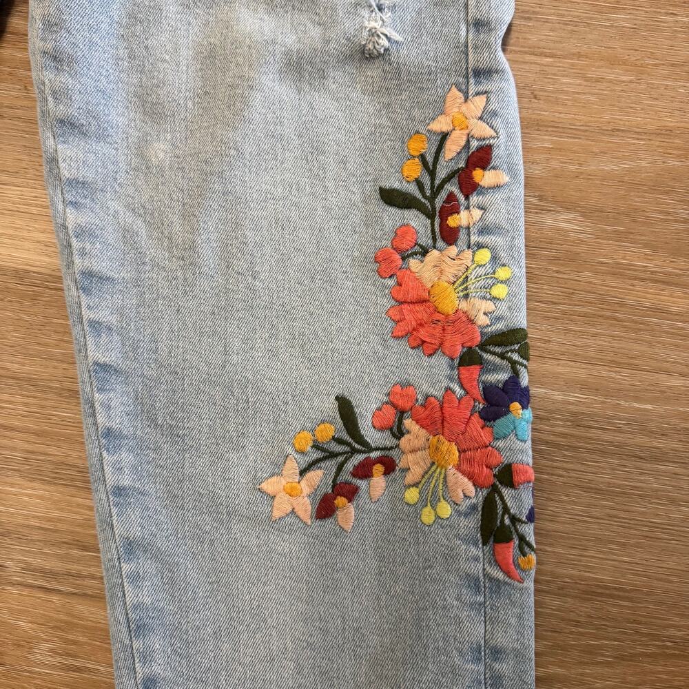 Pilcro & The Letterpress | Mid Rise Light Wash Embroidered Denim Size 26 - Picture 9 of 16